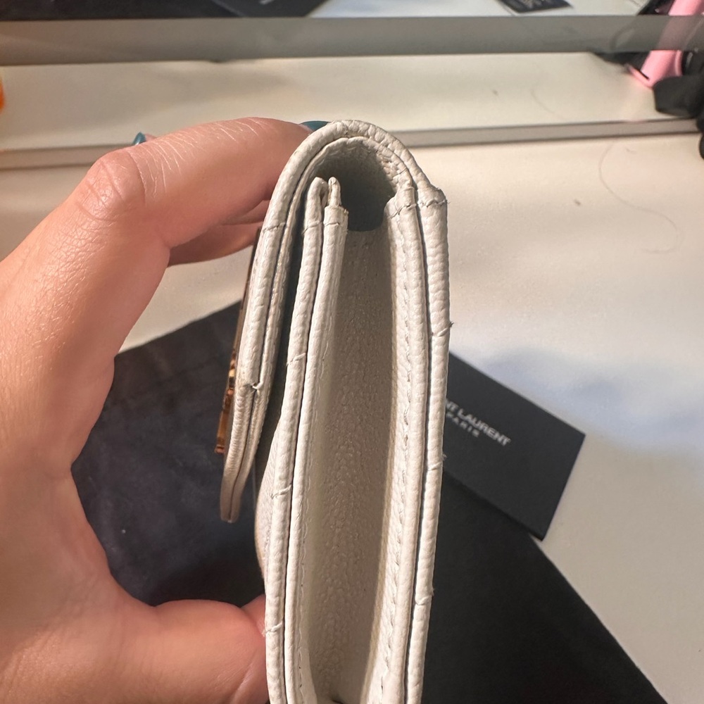 Saint Laurent Ivory Quilted Leather Wallet - Picture 9 of 10